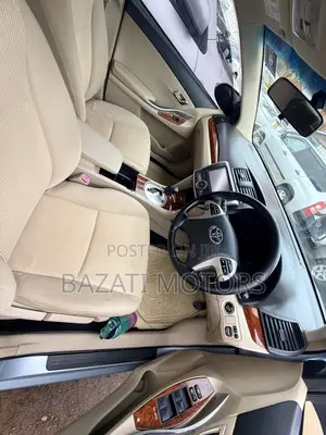 Toyota Premio 2013 Silver
