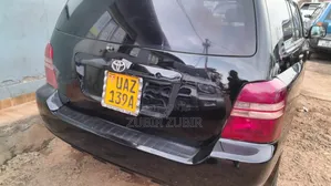 Toyota Kluger 2005 Black