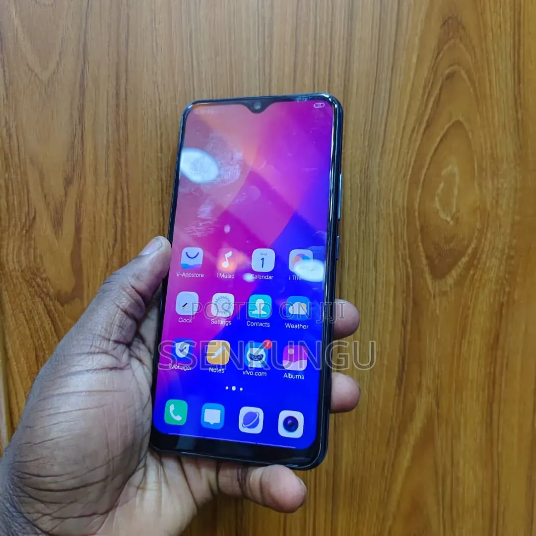 Vivo Y17 128 GB Pink