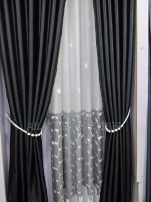 Black Design Per Metre