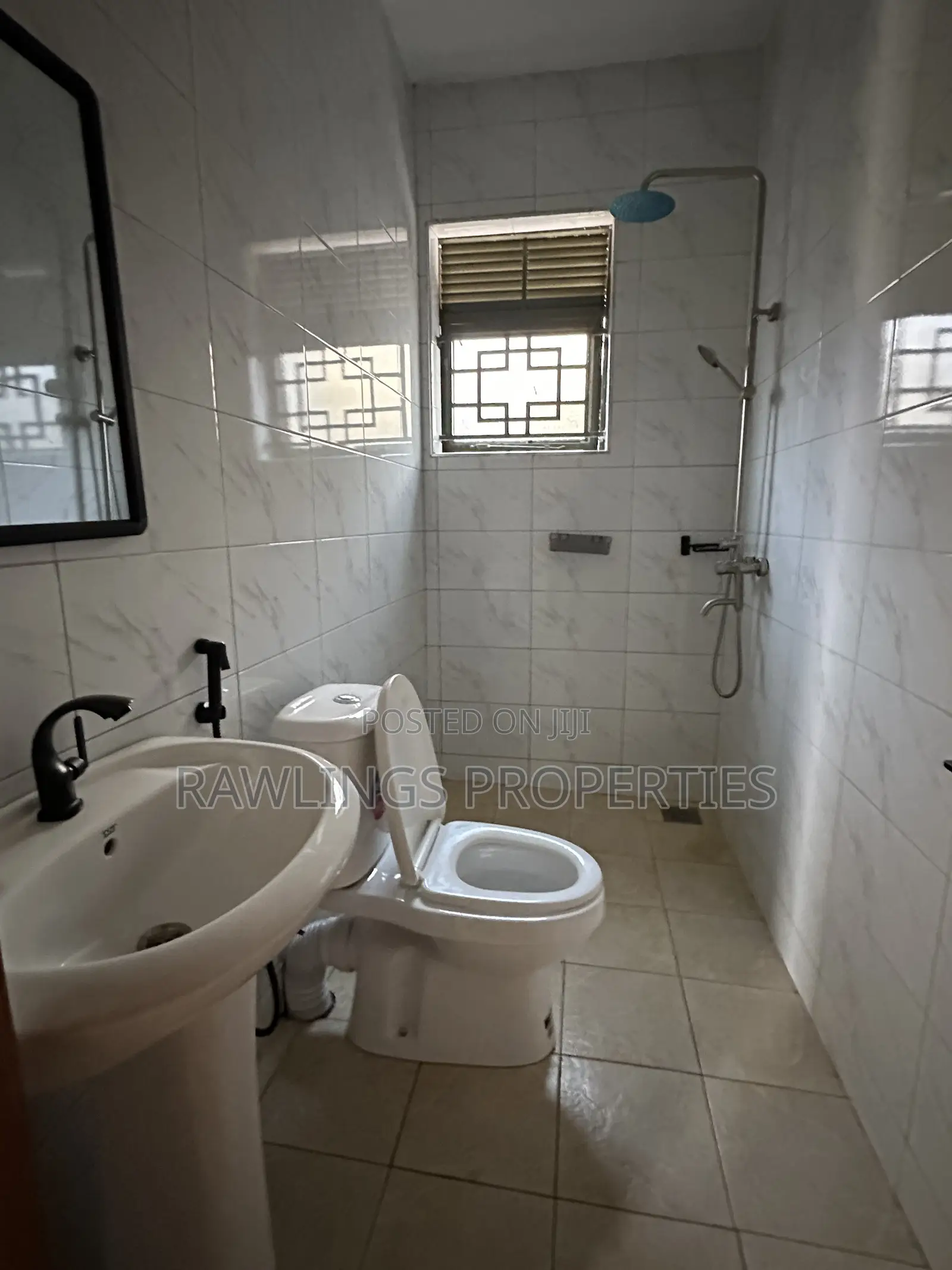 2bdrm Apartment in Akright, Ssabagabo-Makindye for rent