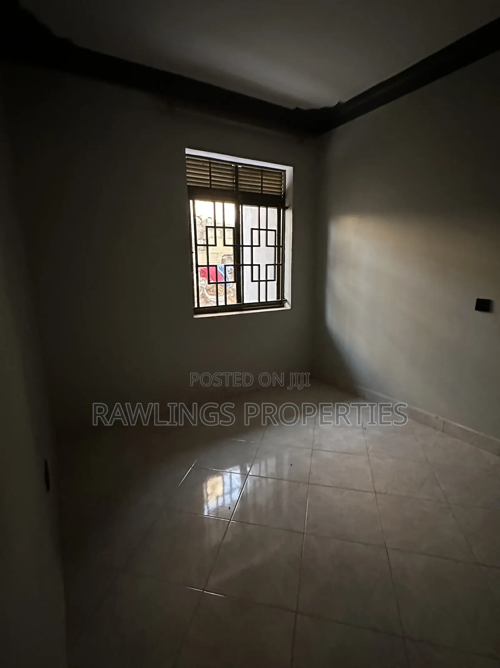 2bdrm Apartment in Akright, Ssabagabo-Makindye for rent