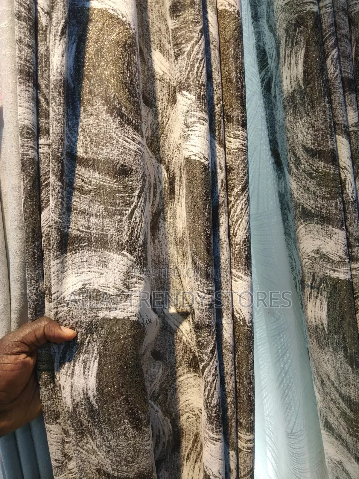Drapery Coverture Per Metre
