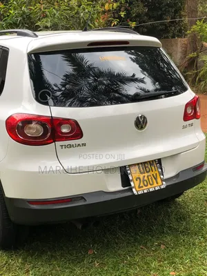 Volkswagen Tiguan 2009 White