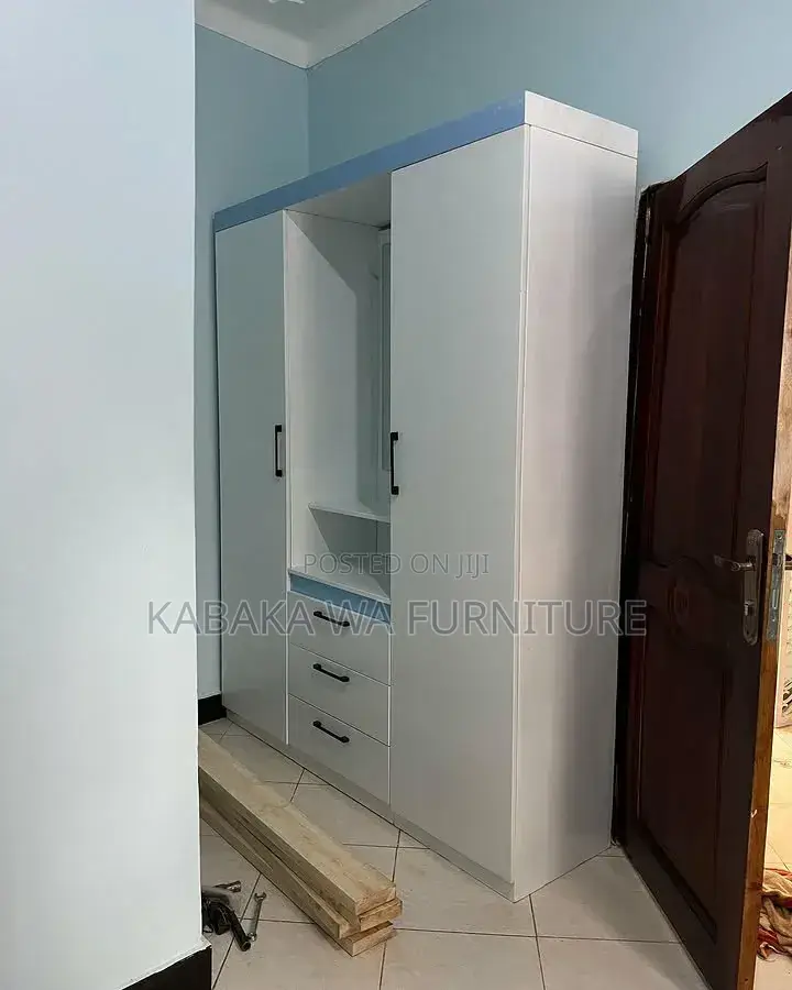 Wardrobe-White-Wardrobe-Wardrobes-Black-Wardrobes-Closet-Closet