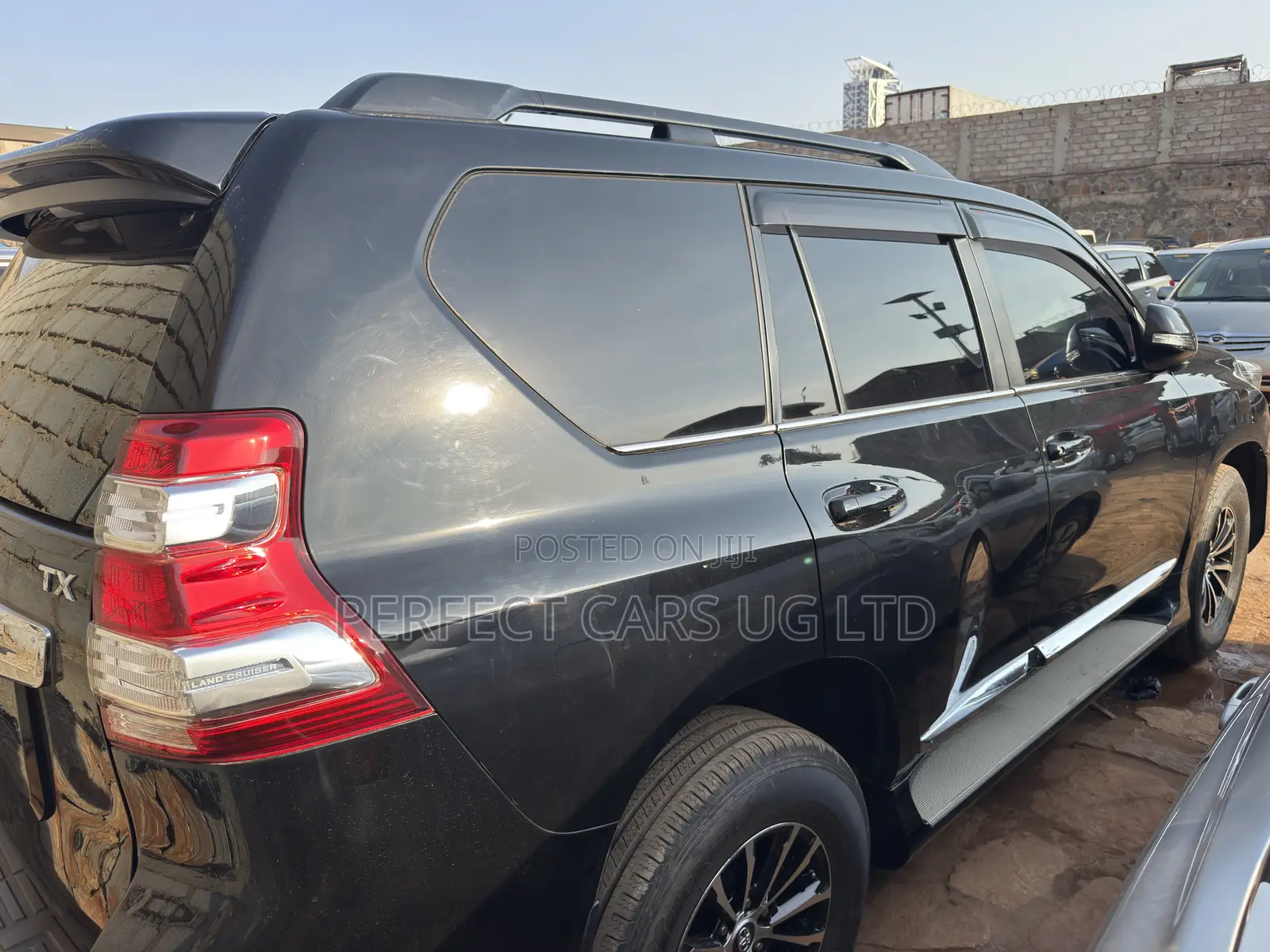 Toyota Land Cruiser Prado 2.8 D-4D 2016 Black