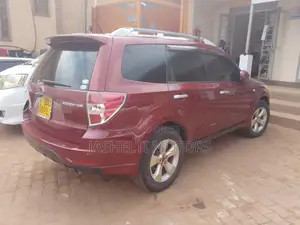 Subaru Forester 2010 Maroon