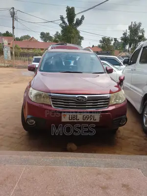 Subaru Forester 2010 Maroon