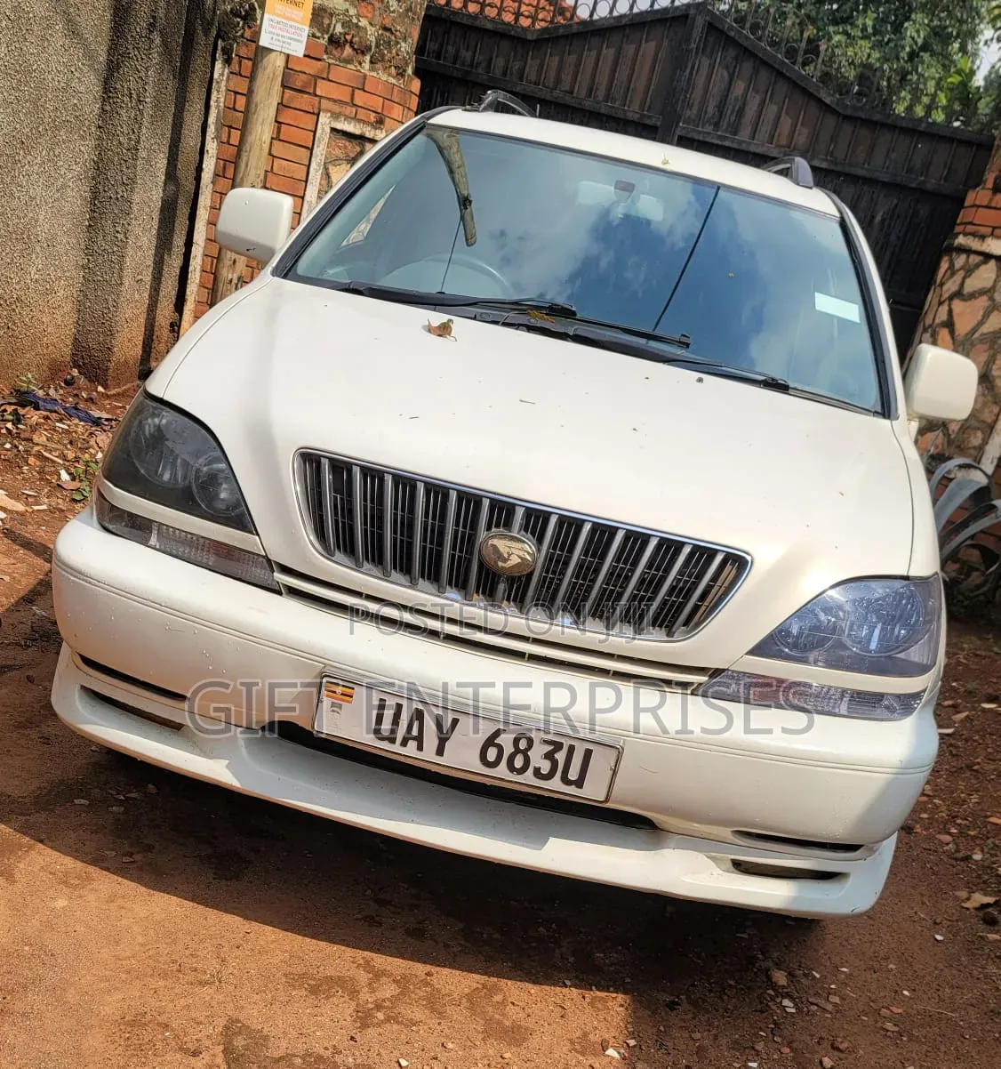 Toyota Harrier 2001 Pearl