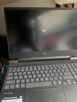 Laptop HP Victus 15 16GB Intel Core i5 SSD 1T