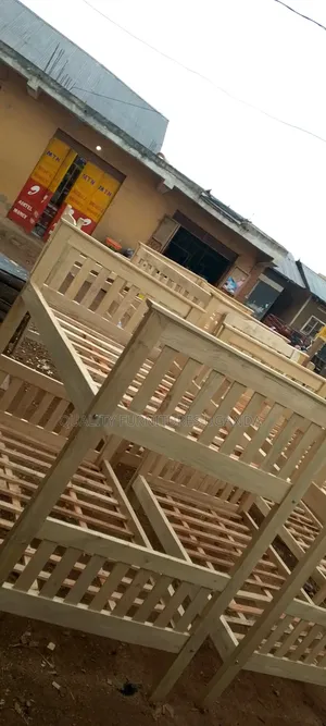4x6 Stimulating Decker Bed