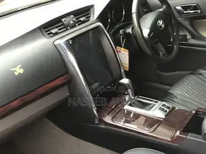 Toyota Mark X 2010 White