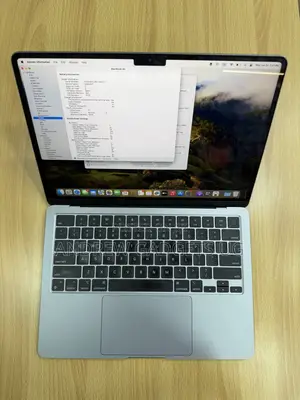 Laptop Apple MacBook Air 2024 M3 8GB Apple M3 SSD 512GB