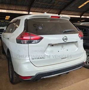 Nissan X-Trail 2.0 Petrol AWD 2017 White