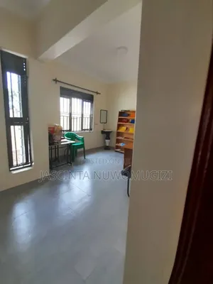3bdrm Bungalow in Goma Sonde, Nakawa for rent