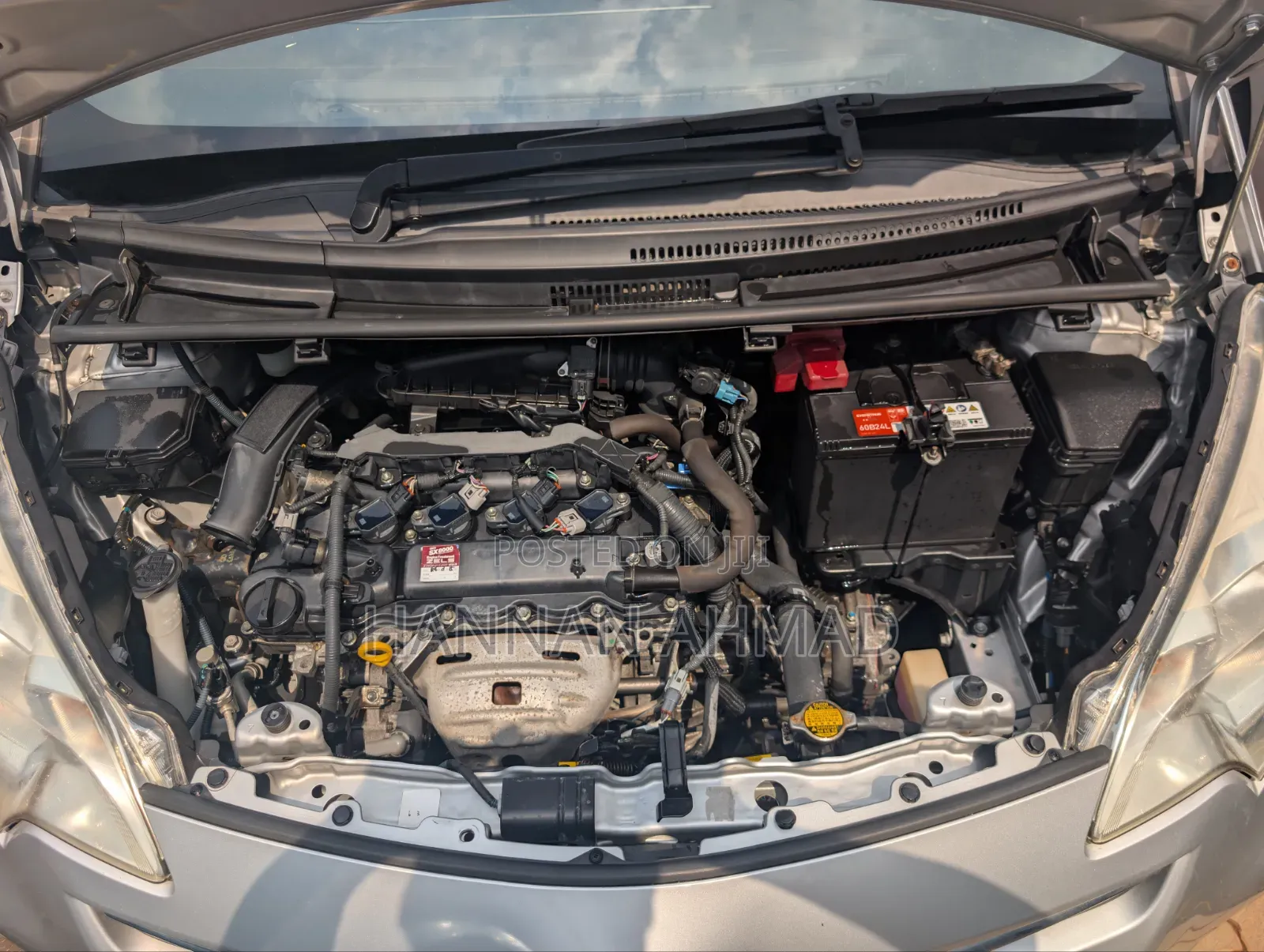 Toyota Ractis 1.5 FWD 2013 Silver