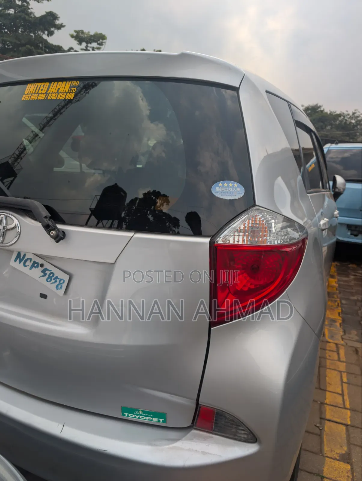 Toyota Ractis 1.5 FWD 2013 Silver