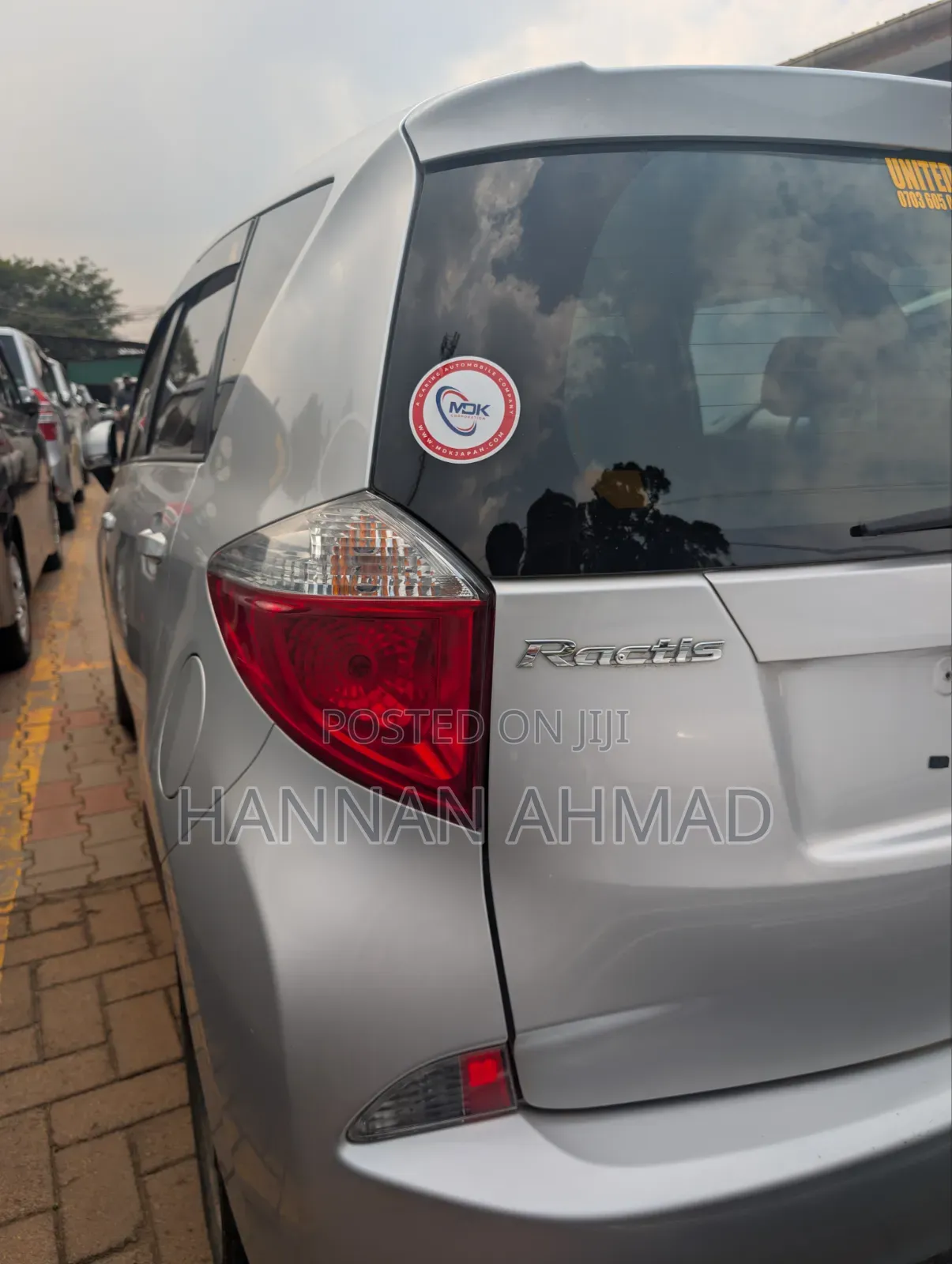 Toyota Ractis 1.5 FWD 2013 Silver