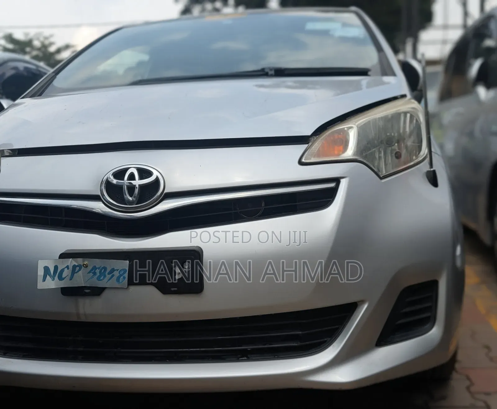 Toyota Ractis 1.5 FWD 2013 Silver