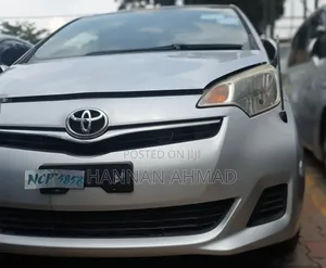 Toyota Ractis 1.5 FWD 2013 Silver