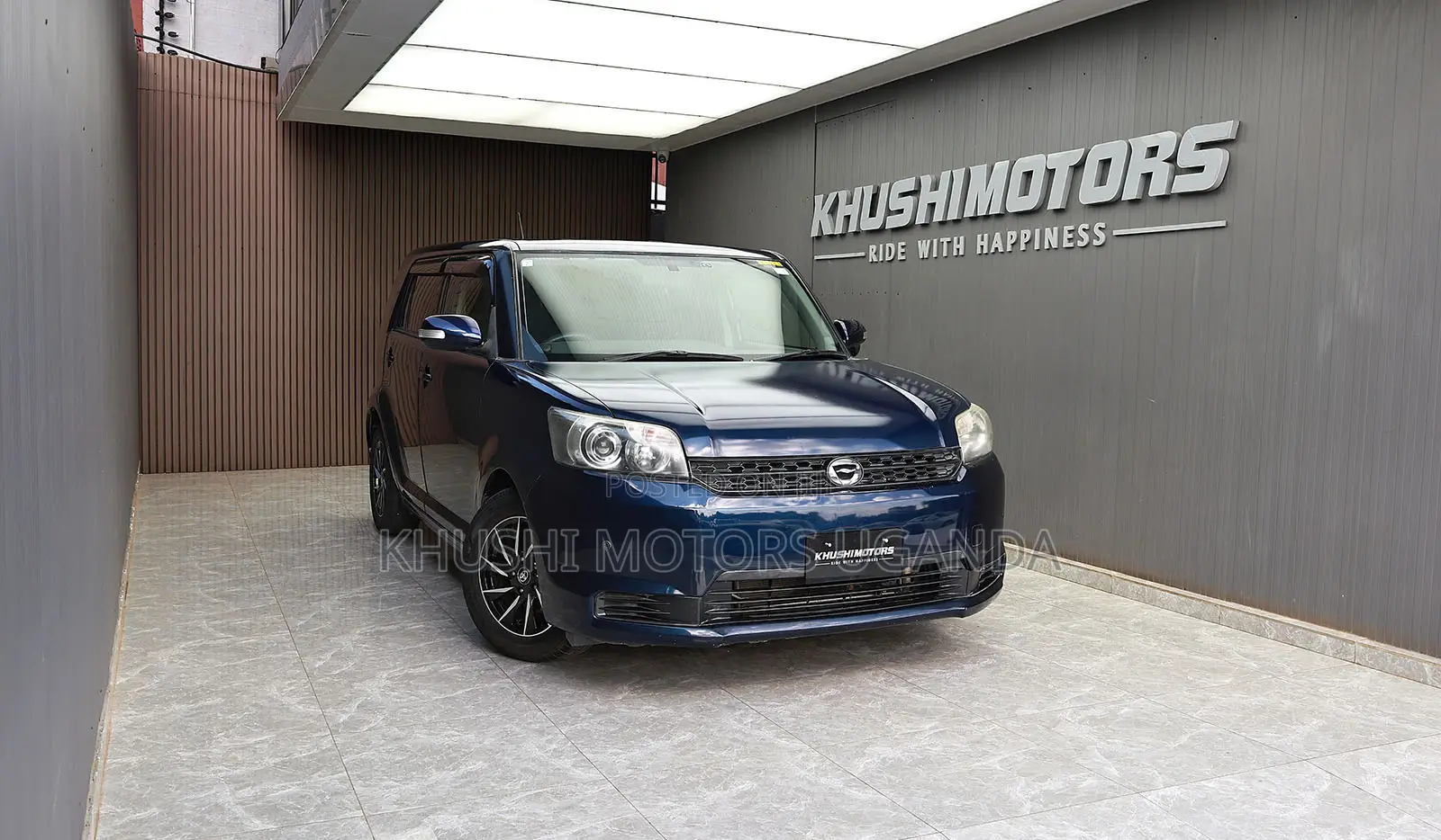 Toyota Corolla Rumion 2013 Blue