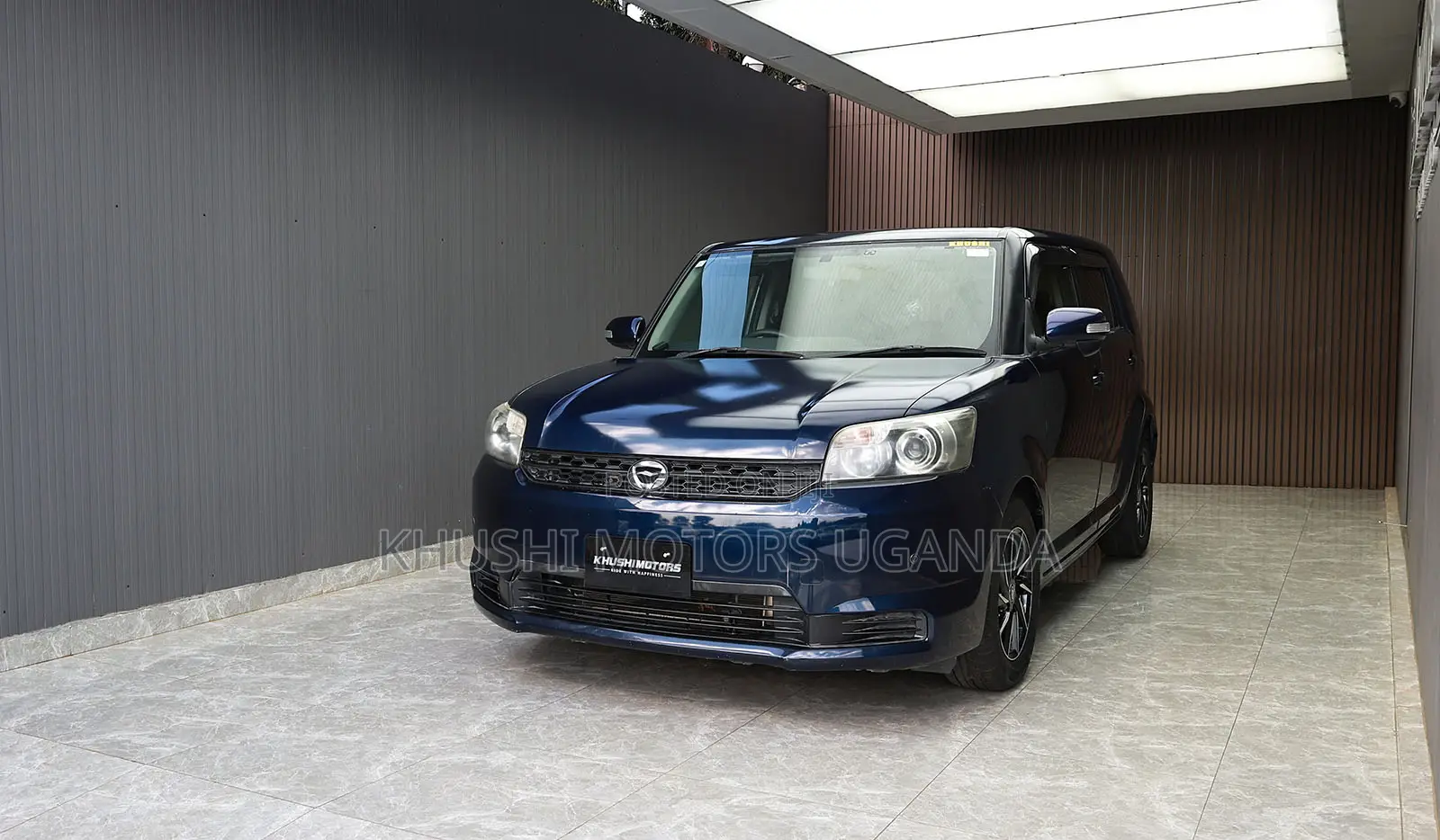 Toyota Corolla Rumion 2013 Blue
