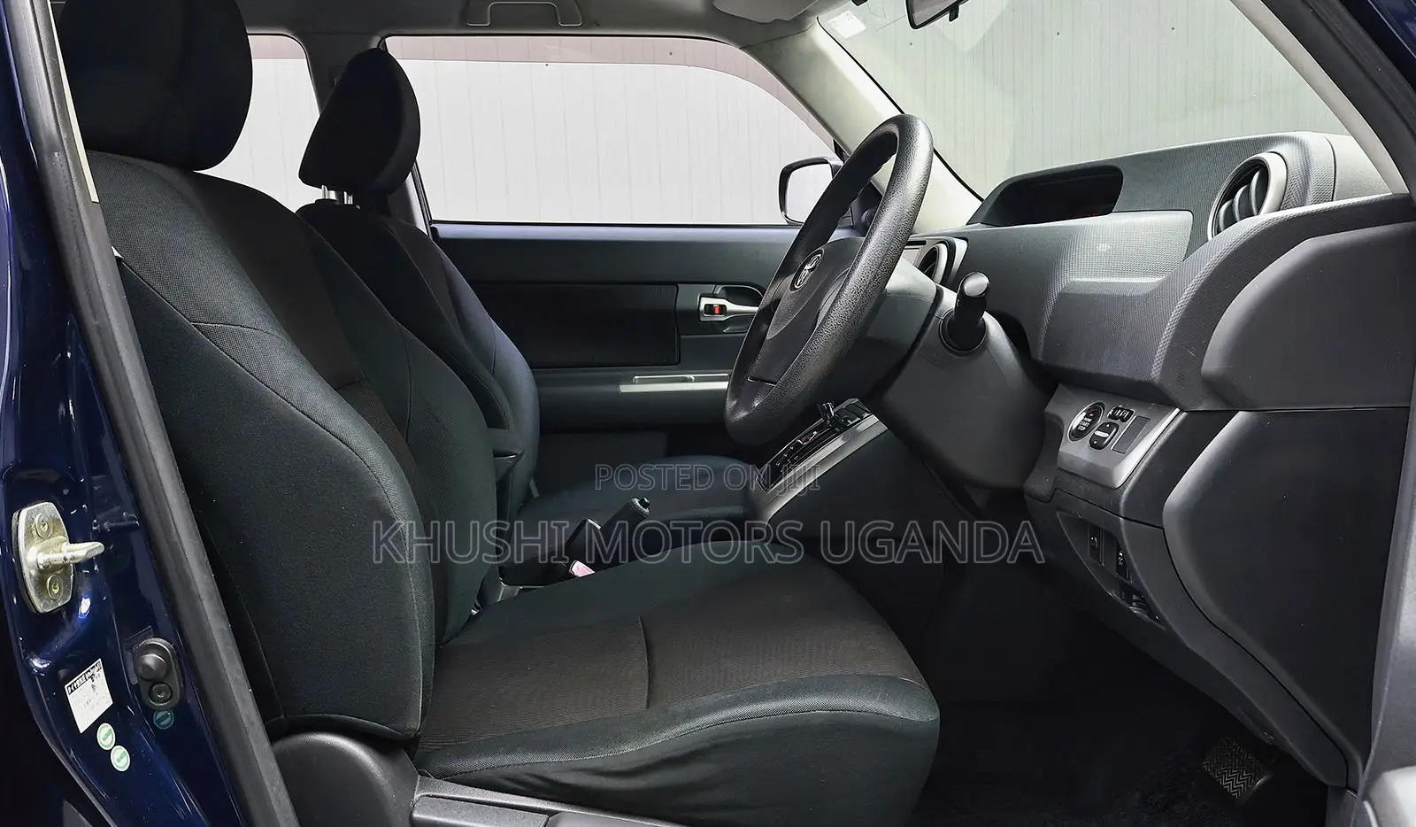 Toyota Corolla Rumion 2013 Blue