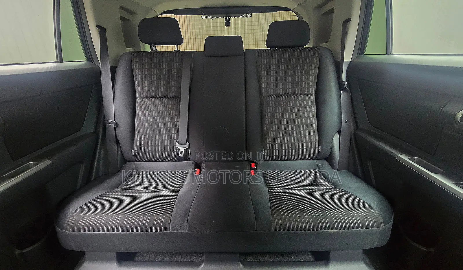 Toyota Corolla Rumion 2013 Blue