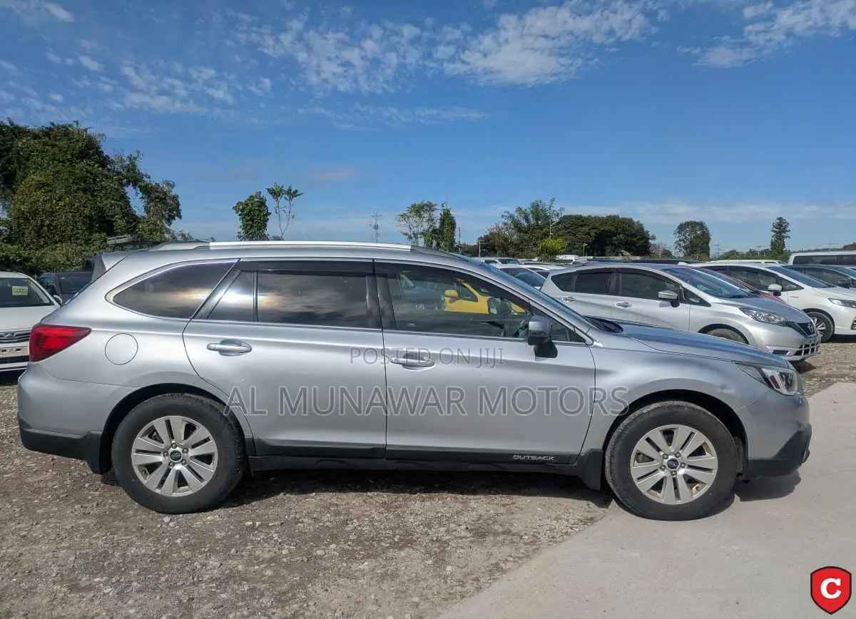 Subaru Outback 2.5i Limited AWD 2017 Silver