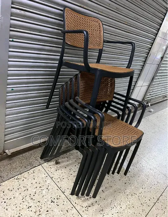 Acrylic Plastic Dinning Chair for Restaurant Bar and Hotel Home