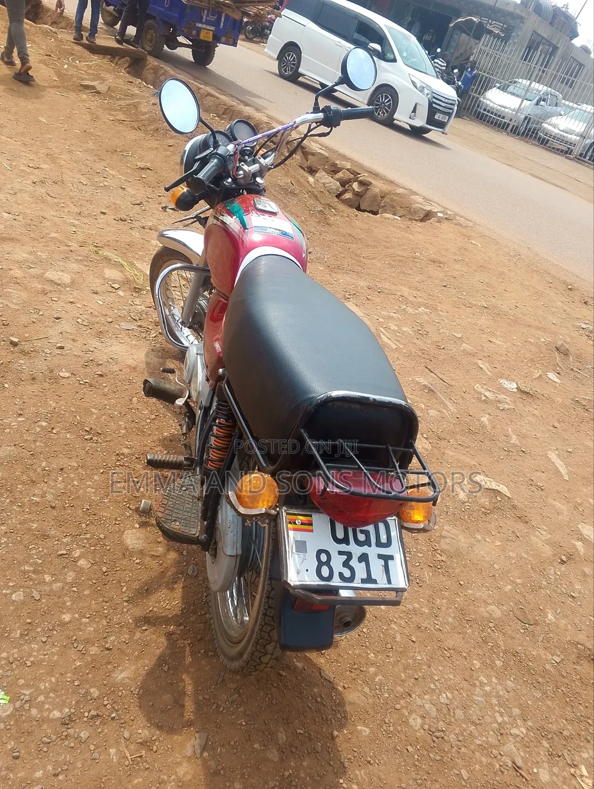 Bajaj Boxer 100 2024 Red