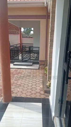 Furnished 3bdrm House in Kayunga, Wakiso / Wakiso for sale