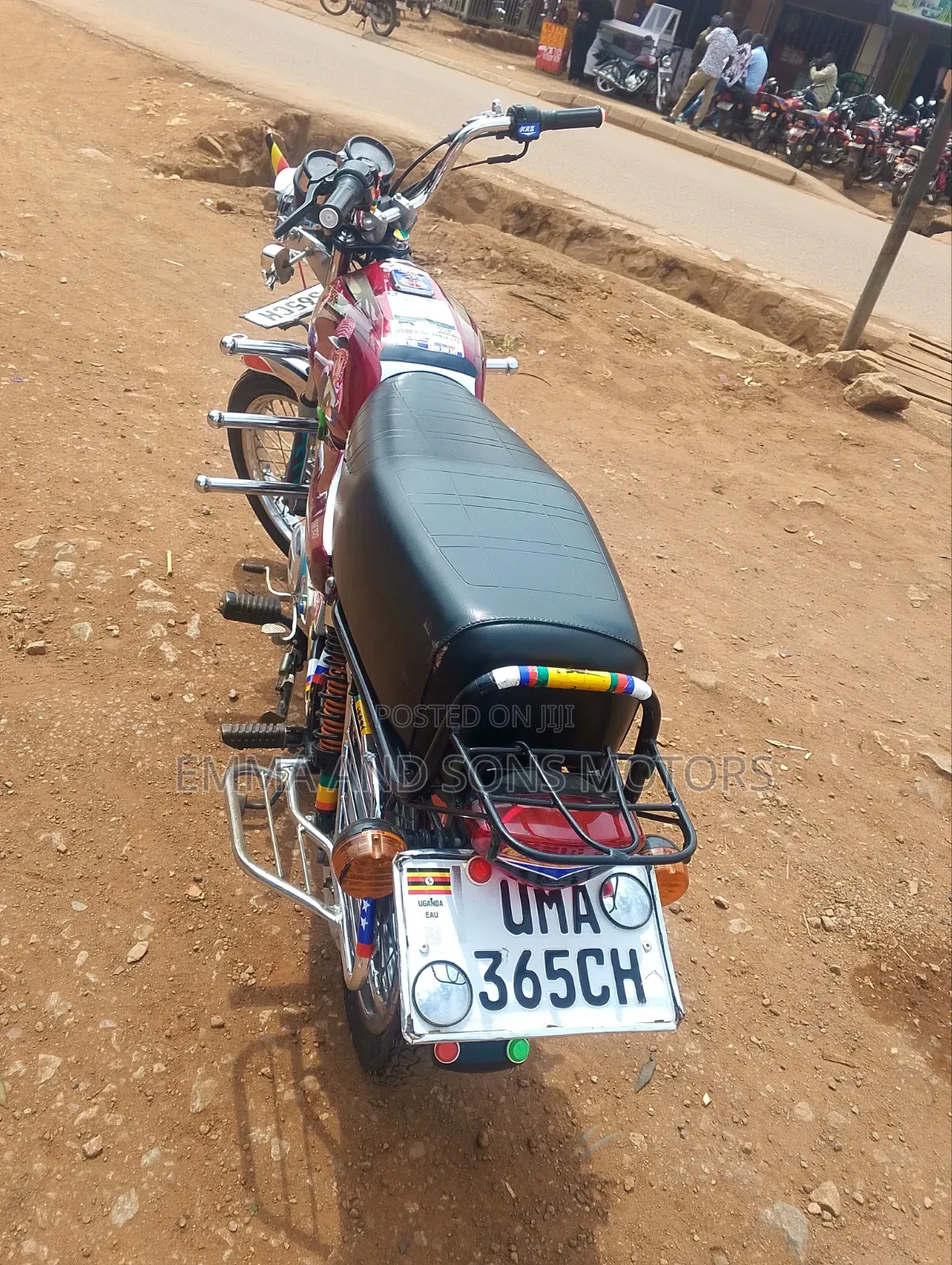 Bajaj Boxer 100 2025 Red
