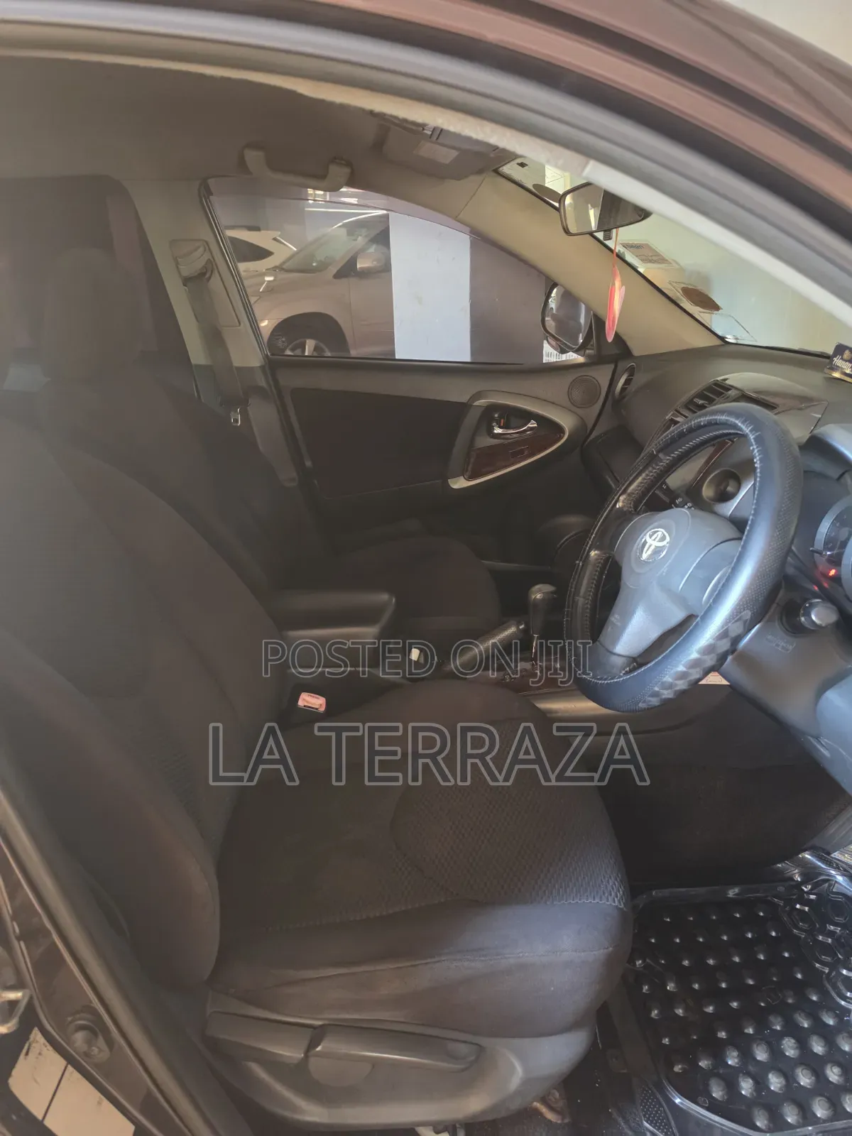 Toyota RAV4 2019 Brown