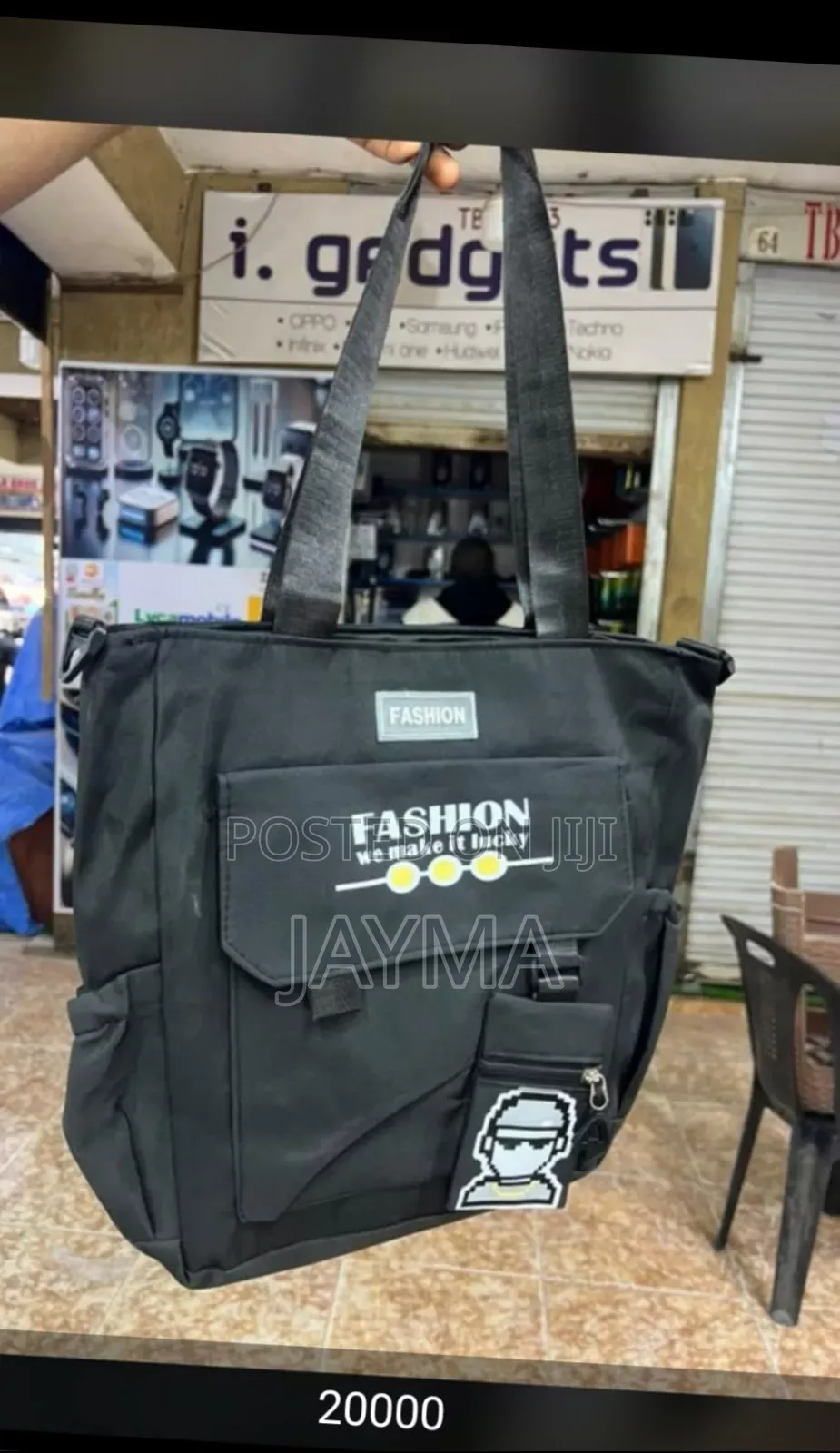 A Good Quality Waterproof Tot Bag
