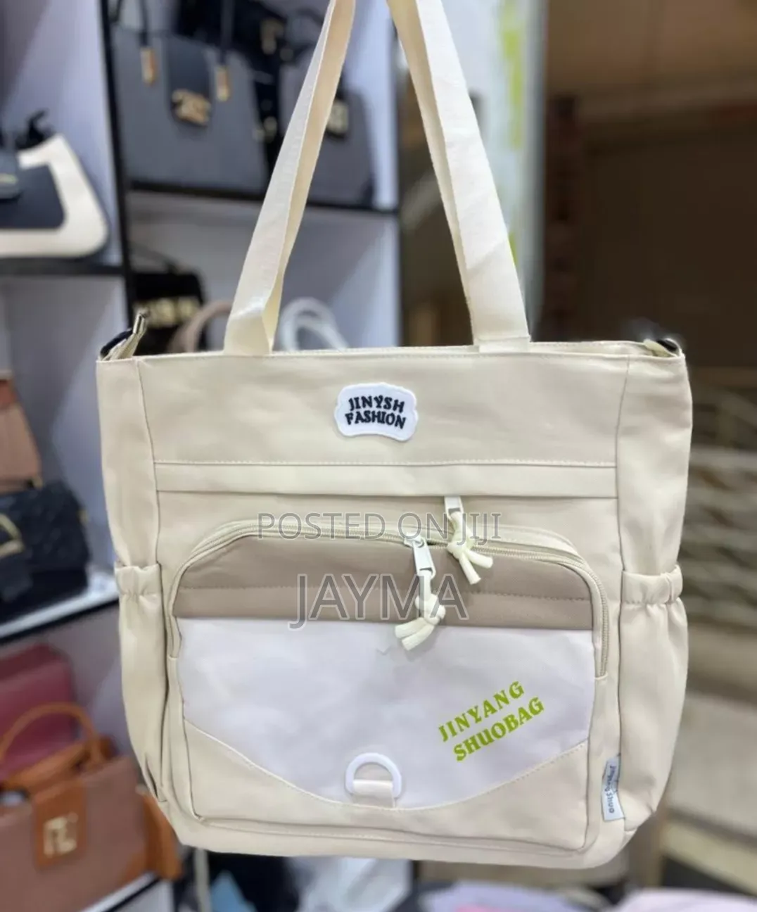 A Good Quality Waterproof Tot Bag
