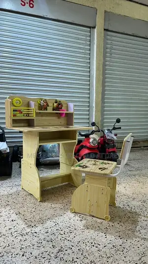 Reading Table