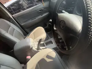 Toyota Hilux 2008 White