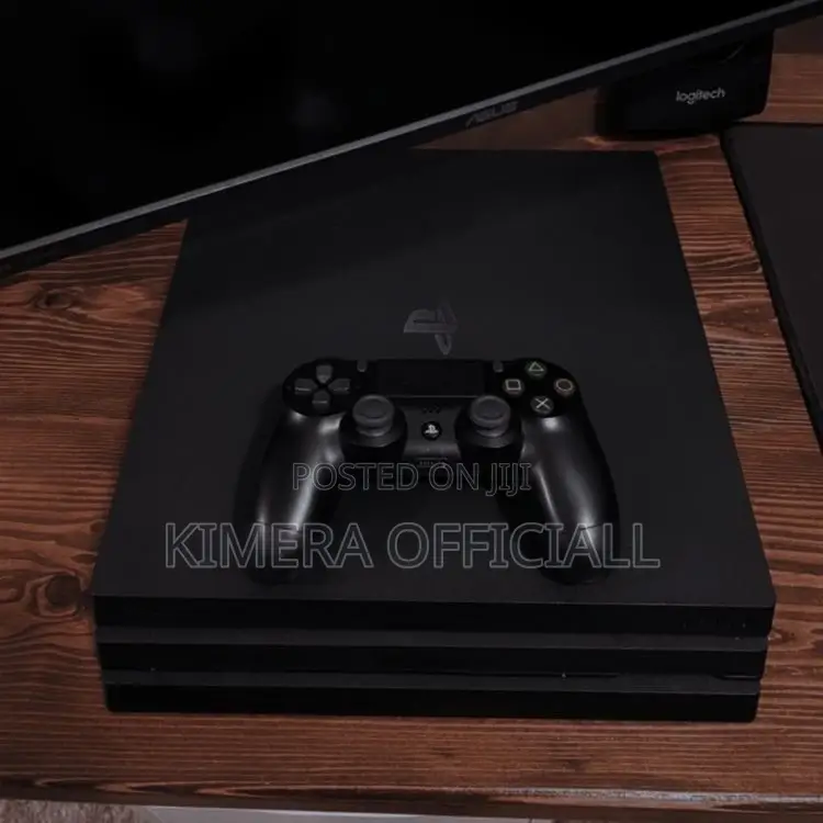 Ps4 Pro: 32 Games + 2 Pads-Selling at Giveaway Price Like Kalerwe