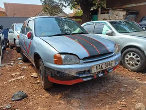 Toyota Starlet 1997 Blue