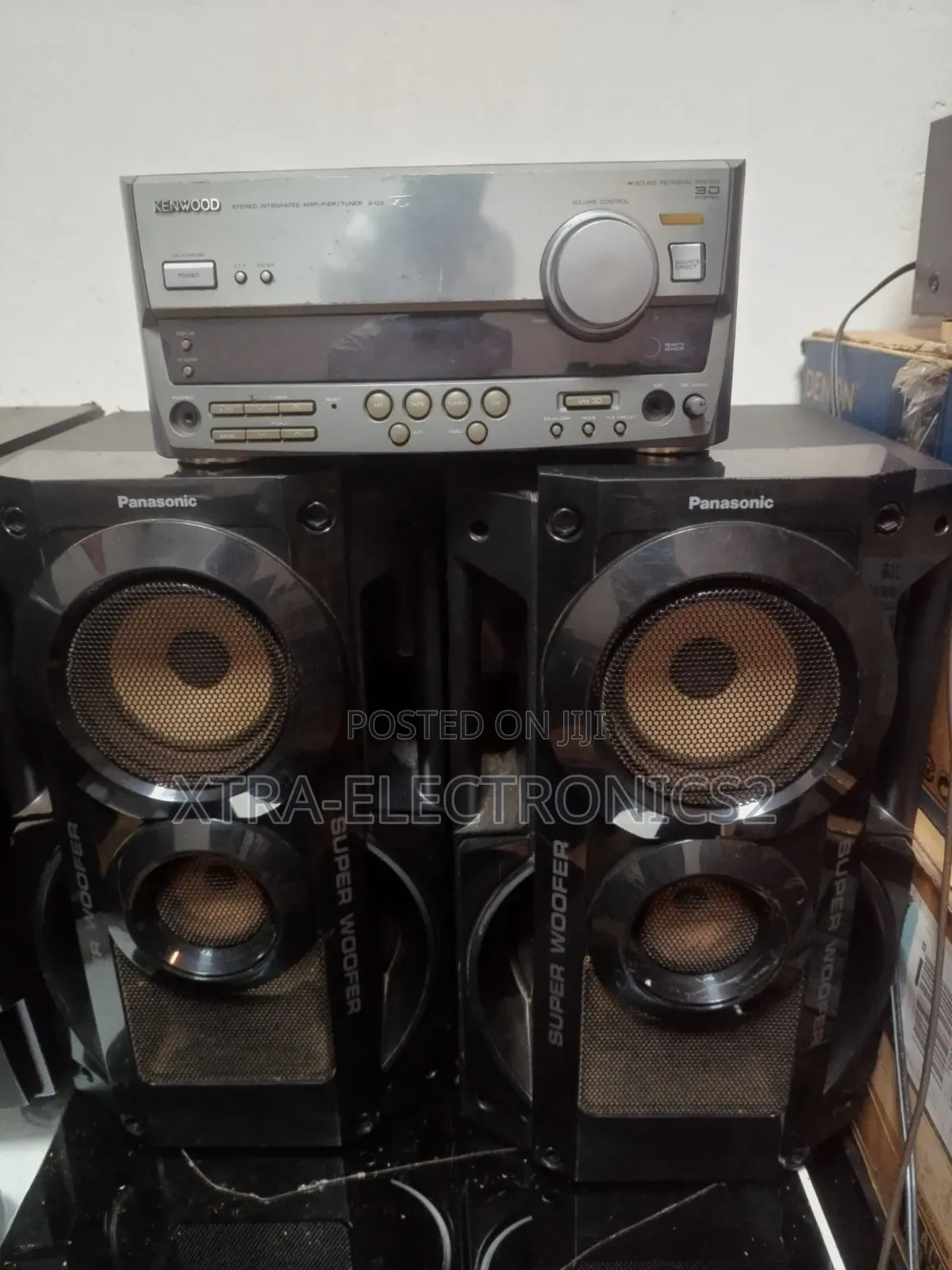 Powerful Kenwood Amplifier With Panasonic Super Woofer Speakers