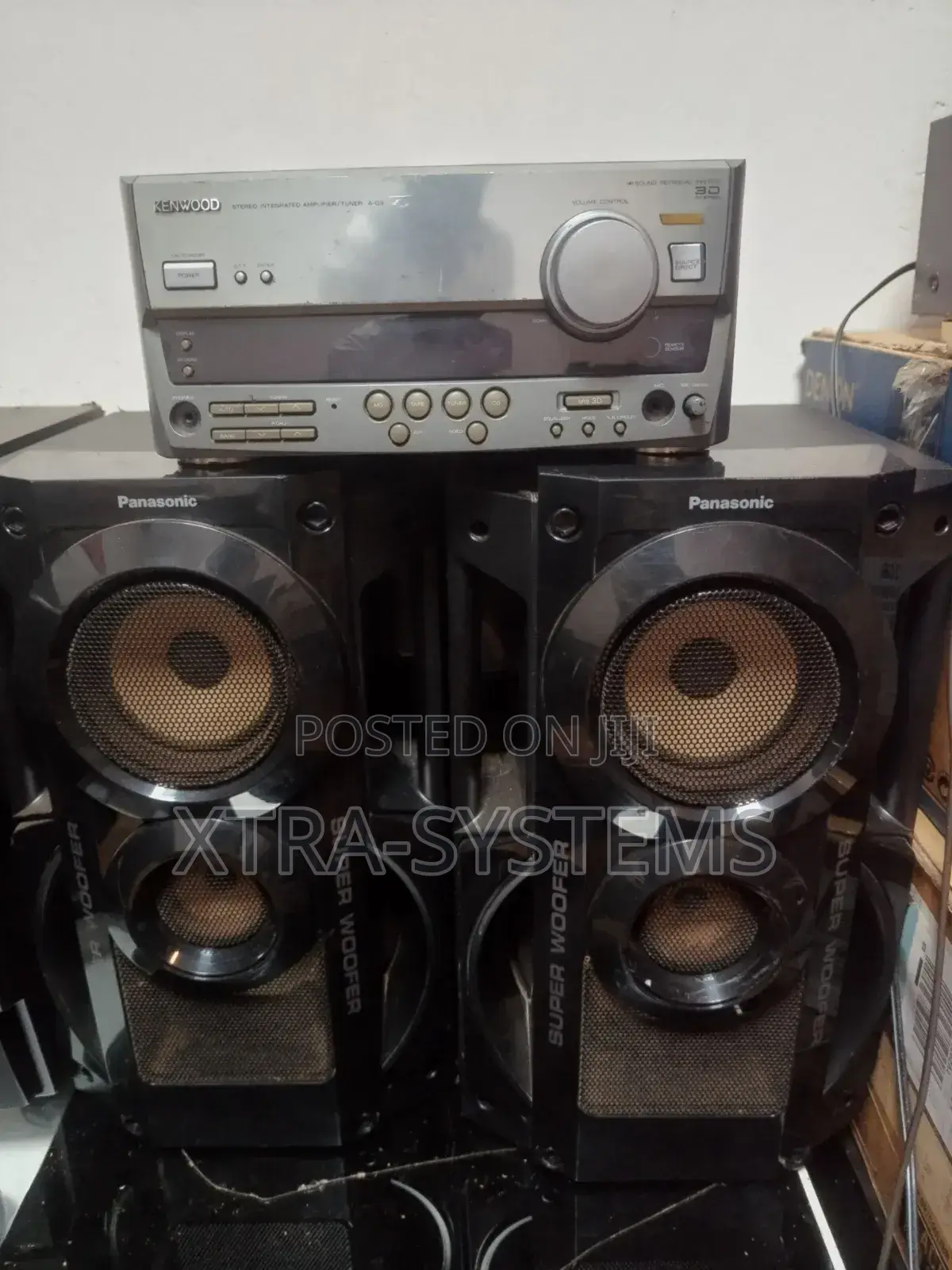 Powerful Kenwood Amplifier With Panasonic Super Woofer Speakers