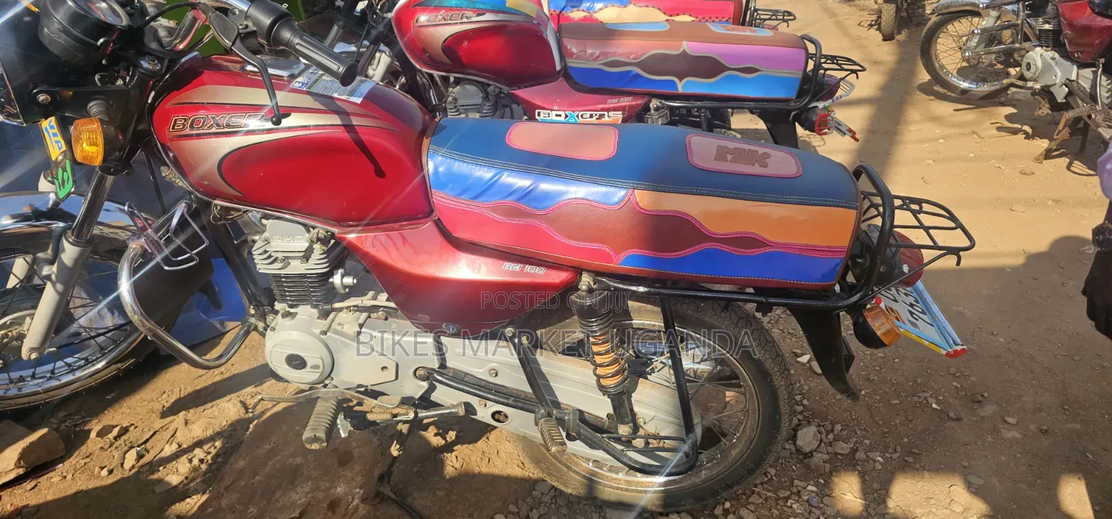 Bajaj Boxer 2025 Red