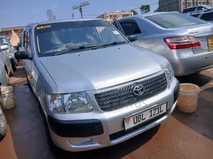 Toyota Succeed 2012 Silver