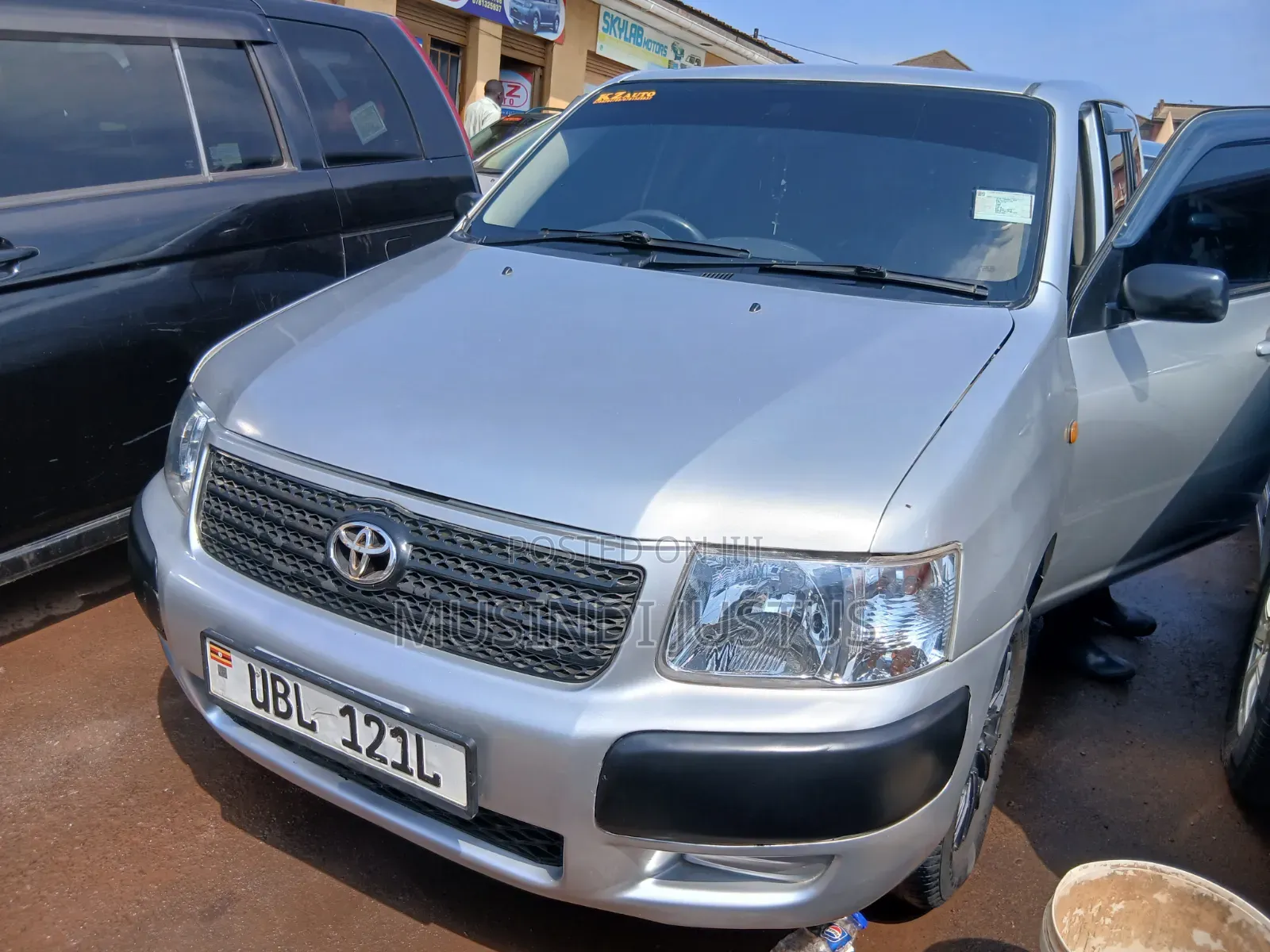 Toyota Succeed 2012 Silver