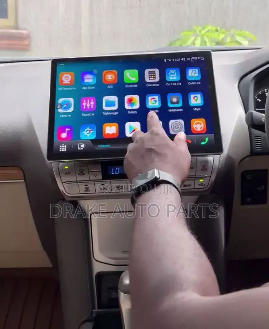Universal Android Screen 13inches for All Cars Available