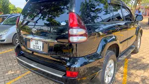 Toyota Land Cruiser Prado 2007 Black