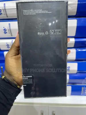 New Samsung Galaxy Z Flip4 256 GB Purple