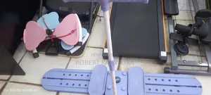 Ski Trainer Machine or Ski Simulator Machine