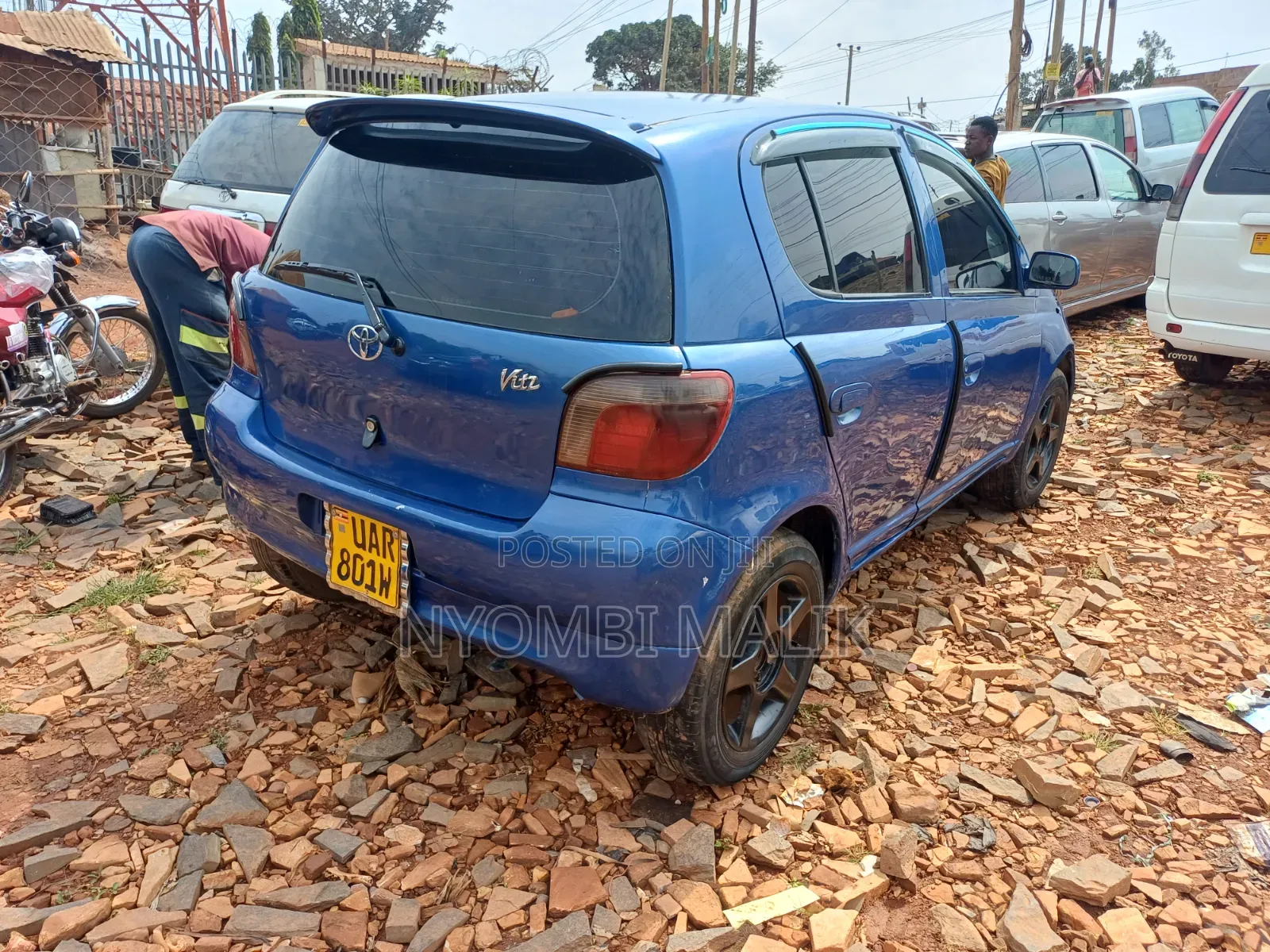 Toyota Vitz 1999 Blue